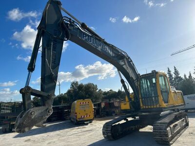 2011 New Holland Excavator - 4