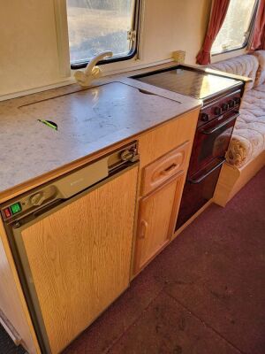 Avondale Dart 470.4 Single Axle Caravan - 7