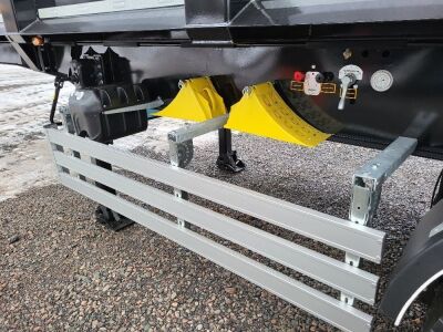 2023 New & Unregistered Colson Scrapbox Triaxle Tipping Trailer - 8