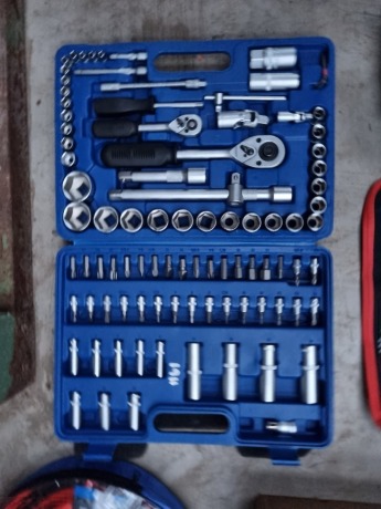 94pc Socket Set ½" + ¼" Drive