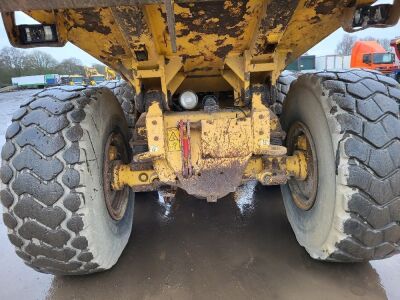 1996 Volvo A25 6x6 Dump Truck - 6