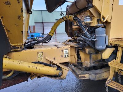 1996 Volvo A25 6x6 Dump Truck - 9