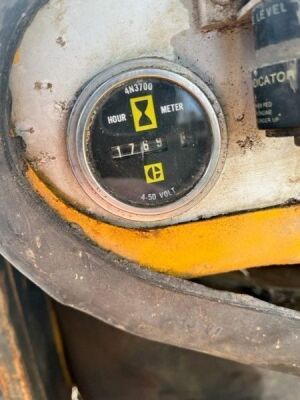 1977 Caterpillar D4D Agricultural Spec Crawler Tractor - 13