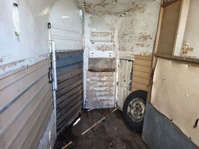 Rice Tandem Axle Horsebox - 4