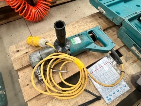 Makita 6300 LR Angle Drill 110v