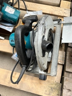 2x Makita 5703R 7" Circular Saw 110v - 2