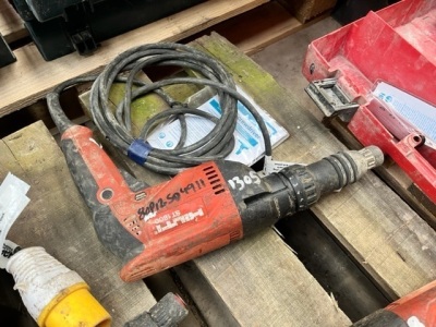 HILTI ST1800 Tech Gun 110v