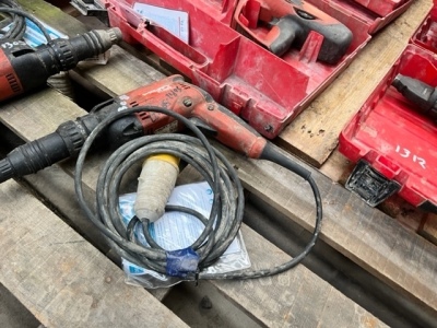 HILTI ST1800 Tech Gun 110v