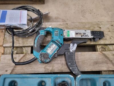 Makita 6843 Collated Screwgun