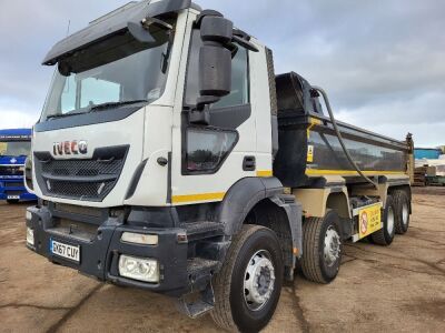 2017 Iveco 410 E6 Trakker 8x4 Tipper - 2