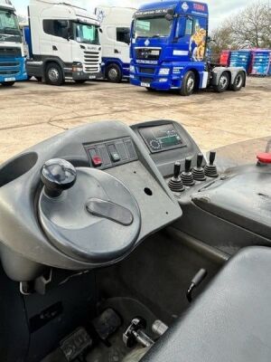 2002 Linde R20N Electric Forklift - 5