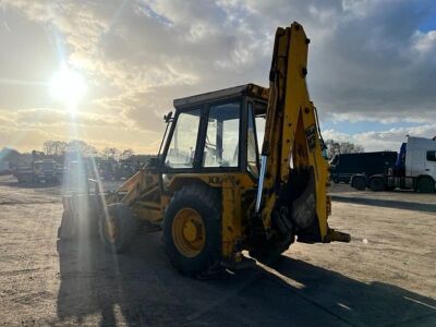 JCB 3CX Sitemaster Backhoe Loader - 2
