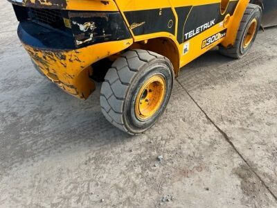 2012 JCB TLT30D 4x4 Forklift - 4