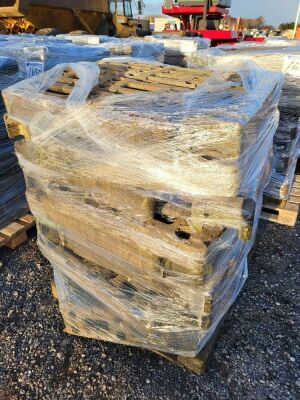 1x Pallet of Temporary Fencing Feet  - 3