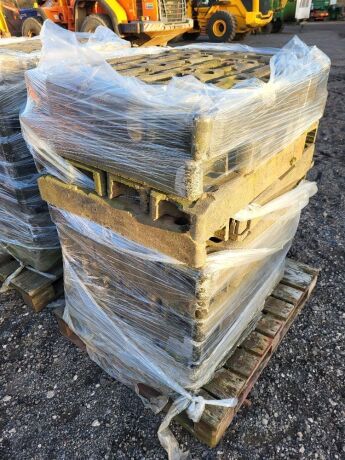 1x Pallet of Temporary Fencing Feet 