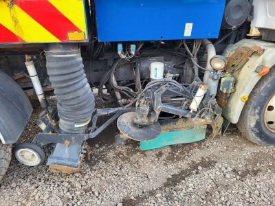2003 Iveco Tector Road Sweeper  - 11