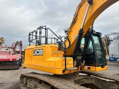 2019 JCB JS220X LC Excavator - 4