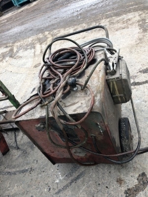 Triangle Minx 250 Welder - 3