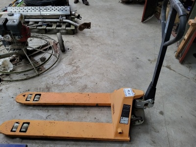 Pallet Truck - 2