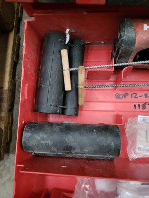 HILTI MD2000 Resin Gun - 2