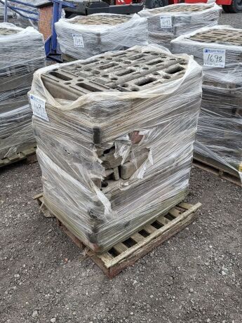 1x Pallet of Temporary Fencing Feet 