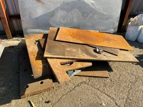 Quantity Of Steel Plates