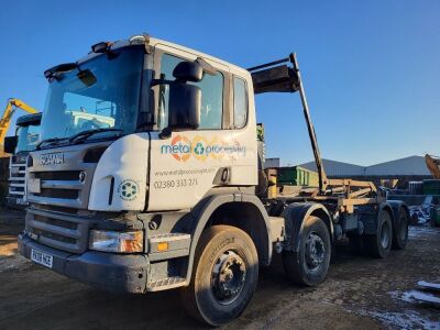 2008 Scania P380 8x4 Hook Loader