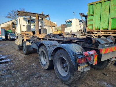 2008 Scania P380 8x4 Hook Loader - 4