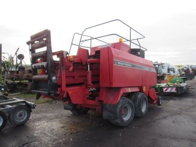 2006 Massey Ferguson 185 DE Big Square Baler - 2