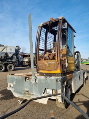 Baumann Side Loader Forklift - 4