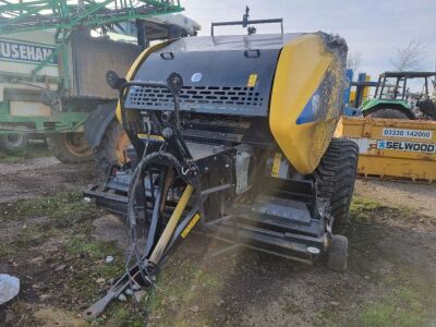 New Holland Round Baler 125 - 2