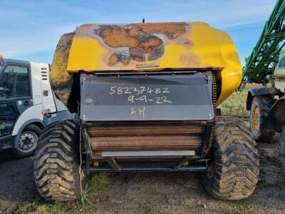 New Holland Round Baler 125 - 4