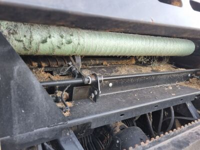 New Holland Round Baler 125 - 6