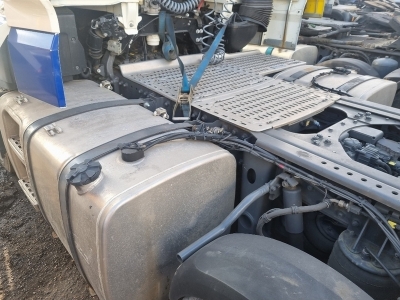 2019 DAF XF 480 6x2 Mini Midlift Tractor Unit - 6