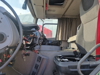 2017 DAF CF 440 6x2 Midlift Tractor Unit - 4