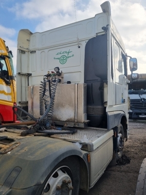 2017 DAF XF510 6x2 Midlift Tractor Unit - 12