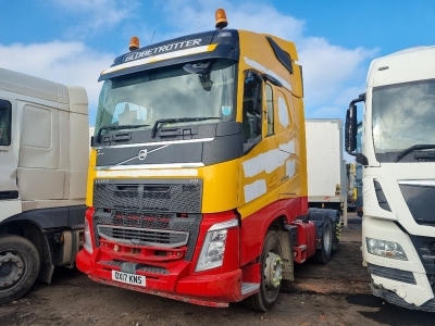 2017 Volvo FH500 6x2 Rear Lift Tractor Unit - 2