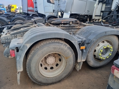 2018 Volvo FH500 6x2 Midlift Tractor Unit - 10