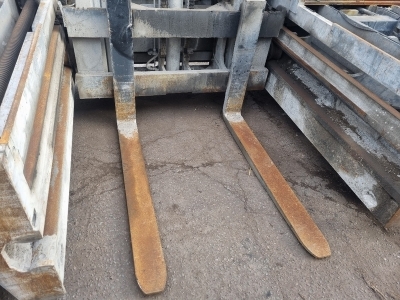 Baumann GX50 Side Loader Forklift - 7