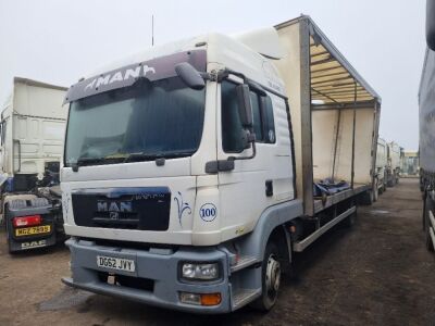 2012 MAN TGL 8.180 4x2 Curtainside