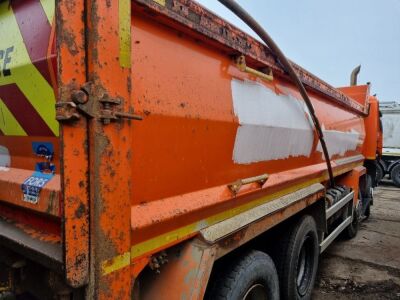 2016 Scania P410 8x4 Steel Body Tipper - 11