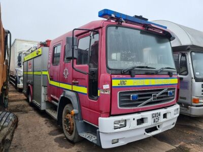 2004 Volvo 4x2 Fire Engine