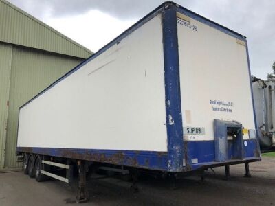 Montracon Triaxle Box Van