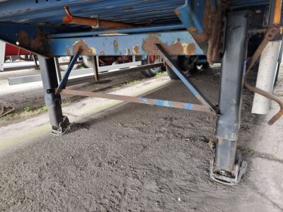2003 Montracon Triaxle Box Van - 3