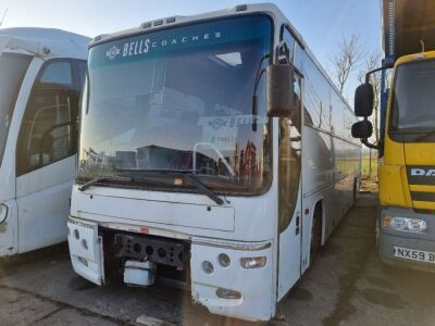 2011 Volvo Plaxton Coach - 2