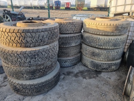 12x Truck Wheels & Tyres