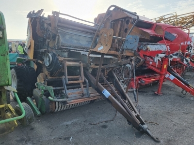 John Deere Round Baler - 4