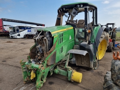 2013 John Deere 6170M Tractor 