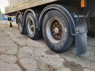 2000 Montracon Triaxle Box Trailer - 8