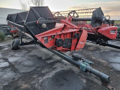 2000 Massey Ferguson Combine Header